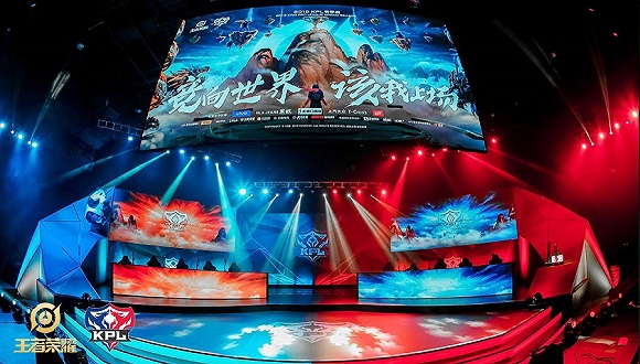 不仅如此 不仅如此