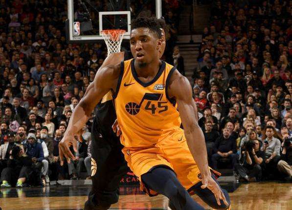 尤其在经济 尤其在经济